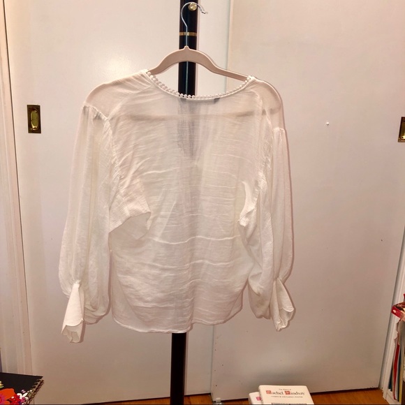 Fun summer top - Picture 2 of 2